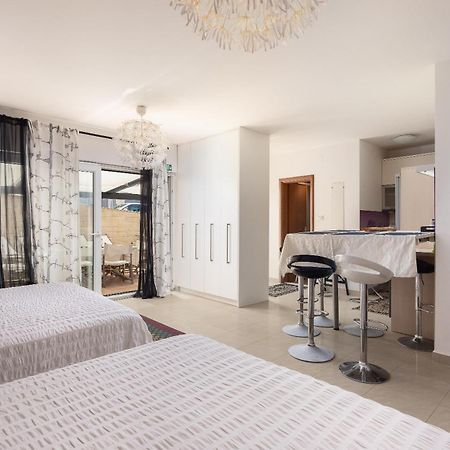 Maki Exclusive Apartments هفار المظهر الخارجي الصورة